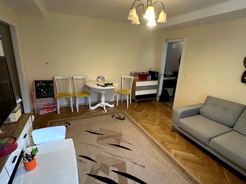 квартира за адресою Івана Мазепи вул. (Січневого Повстання), 4