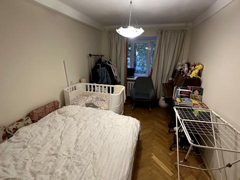 квартира за адресою Івана Мазепи вул. (Січневого Повстання), 4