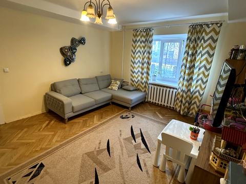 квартира за адресою Івана Мазепи вул. (Січневого Повстання), 4