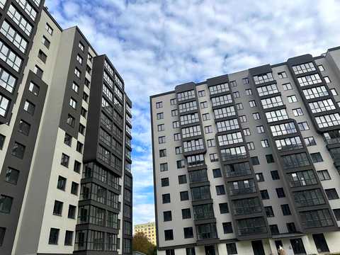 комерційна за адресою Роксоляни вул., 157