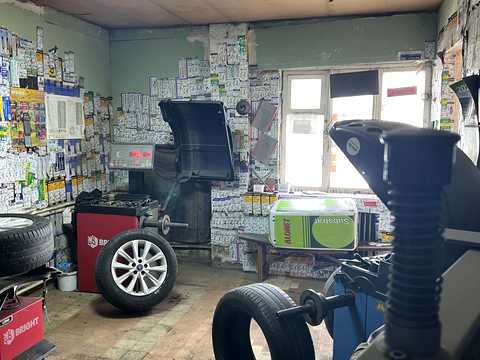 комерційна за адресою Тальне, Соборна, 83
