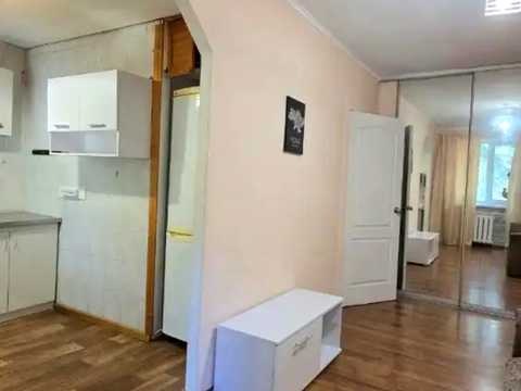 квартира за адресою Криворізька вул., 16-А