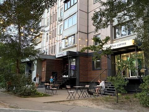 квартира за адресою Анни Ахматової вул., 15