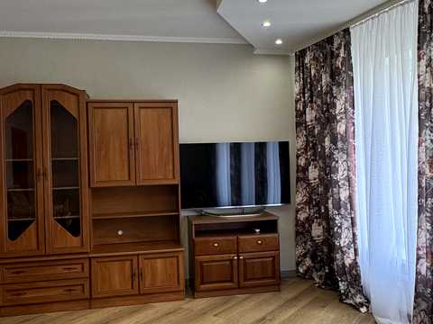 квартира за адресою Кирилівська вул. (Фрунзе), 14/18