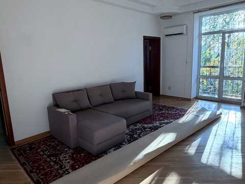 квартира за адресою Павла Загребельного вул. (Миколи Раєвського), 28