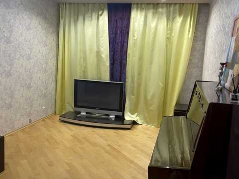 квартира за адресою Якуба Коласа вул., 13