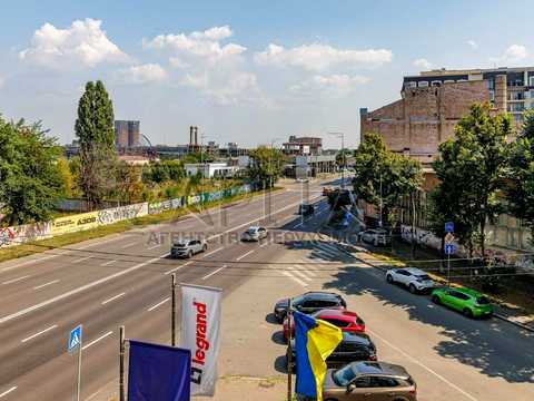 коммерческая по адресу Туровская ул., 31