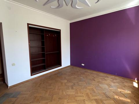 квартира за адресою Чернишевська вул., 76