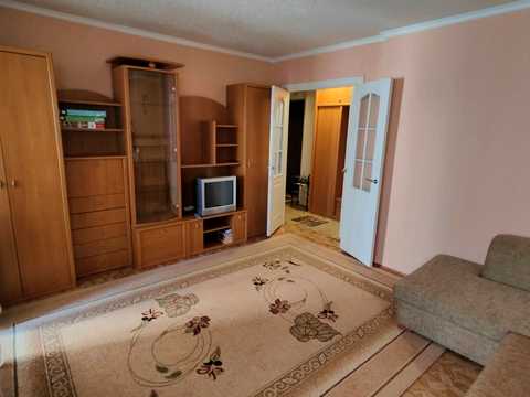 квартира за адресою Полярна вул., 8-Є
