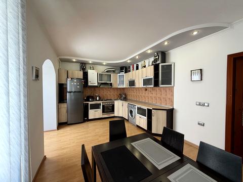квартира за адресою Гната Хоткевича вул., 44В