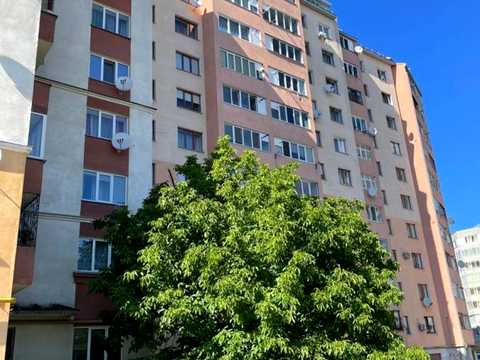 квартира за адресою Федьковича вул., 90
