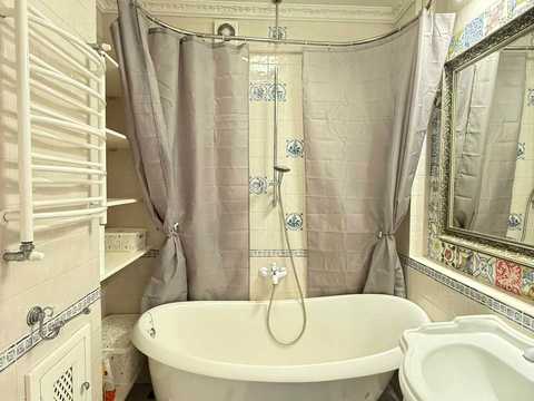квартира за адресою Кадетський Гай вул., 6