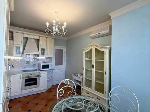 квартира за адресою Кадетський Гай вул., 6
