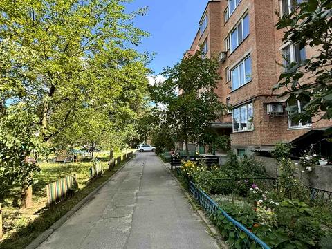 квартира по адресу Ломаный пер., 16