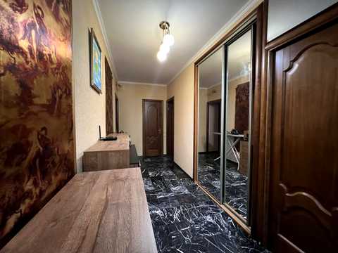 квартира за адресою Старицького вул., 20/1