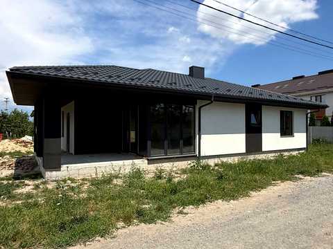 будинок за адресою Рівне, Криниченька