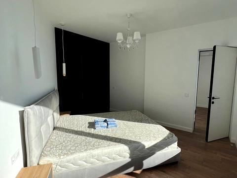 квартира за адресою Дніпровська набережна вул., 15-Є