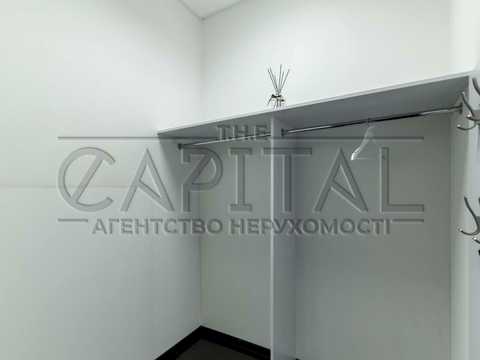 коммерческая по адресу Кловский спуск, 7