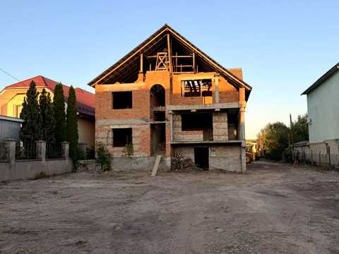 будинок за адресою Івана Кротона вул. (Гагаріна)