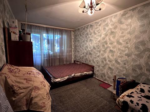 квартира за адресою Бажана вул., 16