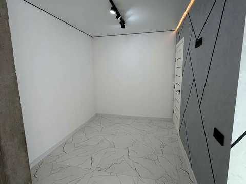 квартира за адресою Хіміків вул., 28, к.1-6