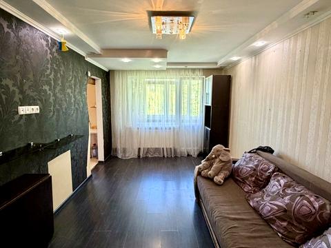квартира за адресою Космонавтів вул., 42