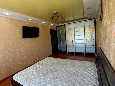 квартира за адресою Космонавтів вул., 42