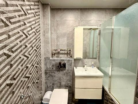 квартира за адресою Космонавтів вул., 42