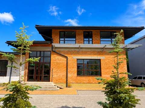 коммерческая по адресу Сергея Зулинского ул. (Тарногродського), 44