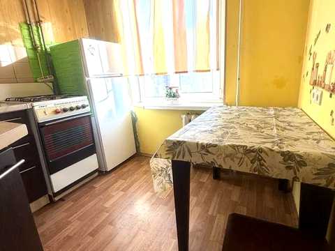 квартира за адресою Леся Курбаса просп., 4