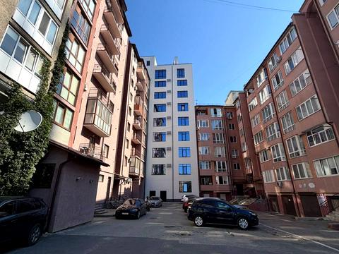 квартира за адресою Чорновола вул., 11