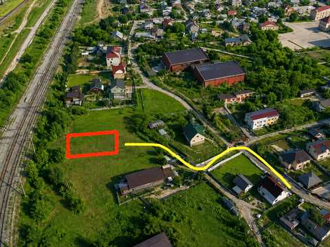 участок по адресу Владимира Сербина ул.