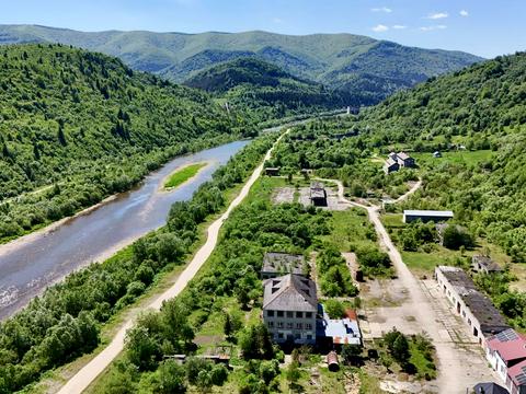 комерційна за адресою Лесі Українки вул., 30