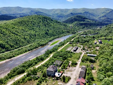комерційна за адресою Лесі Українки вул., 30