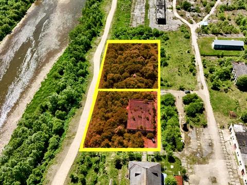 комерційна за адресою Лесі Українки вул., 30