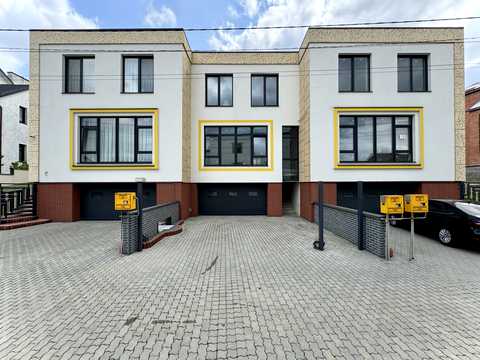 дом по адресу Ивана Гонты ул., 8 Б