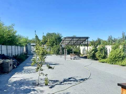 будинок за адресою Підгородне, Пісенна