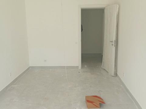 коммерческая по адресу Богдана Хмельницкого ул., 12