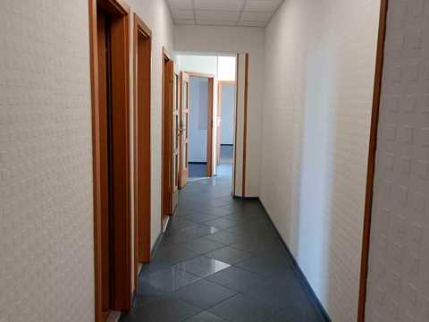 комерційна за адресою Варязький пров. (Бехтеревський), 4В