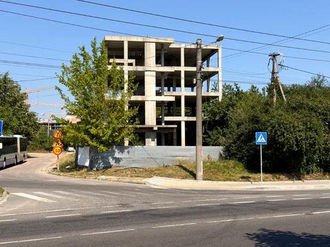комерційна за адресою Зелена вул., 283