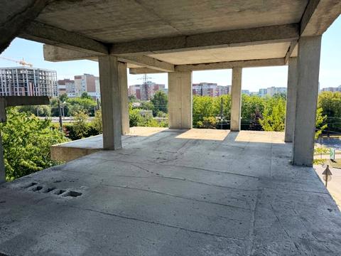 комерційна за адресою Зелена вул., 283