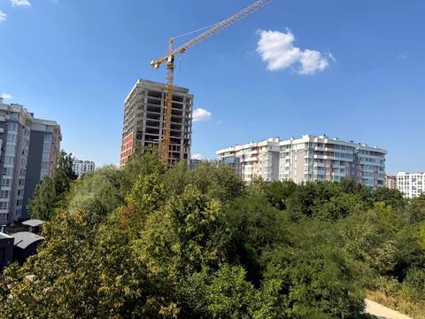 комерційна за адресою Зелена вул., 283