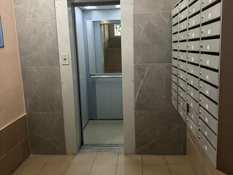 квартира за адресою Одеса, Героїв Оборони Одеси вул. (Героїв Сталінграду), 86
