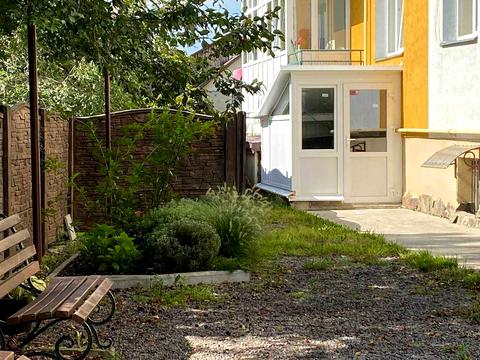 комерційна за адресою Зелена вул., 269-М