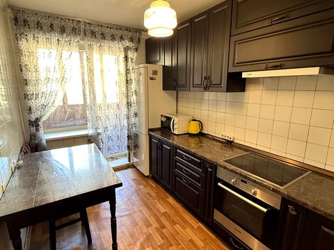 квартира за адресою Антоновича вул. (Горького), 102