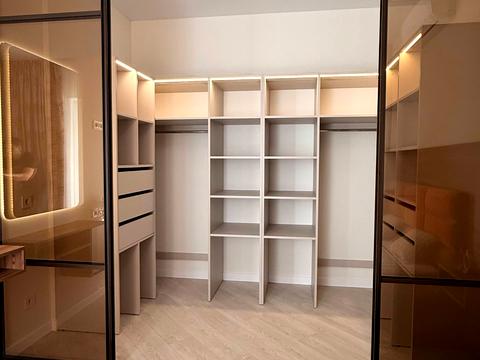 квартира за адресою Краснова вул., (66 перлина)