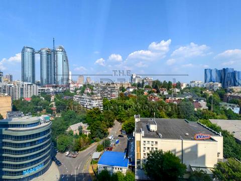 квартира по адресу Джона Маккейна ул. (Івана Кудрі), 7