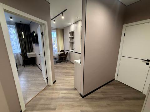 квартира по адресу Героев Небесной Сотни просп., (Будинок 20/10)