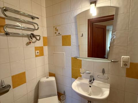 квартира за адресою Микільсько-Слобідська вул., 4-В