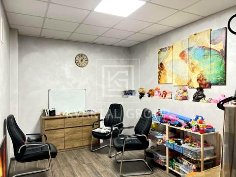 комерційна за адресою Мінеральна вул., 7-К